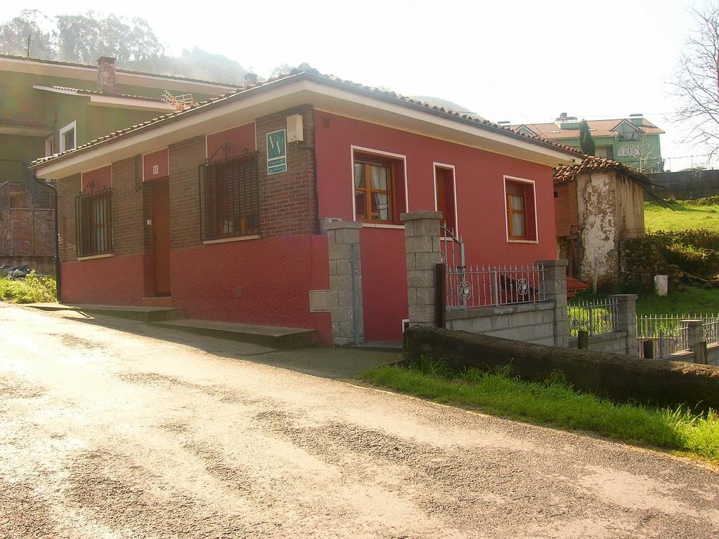 ホテルCasa Valle Onís エクステリア 写真