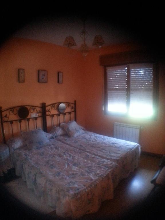 ホテルCasa Valle Onís エクステリア 写真